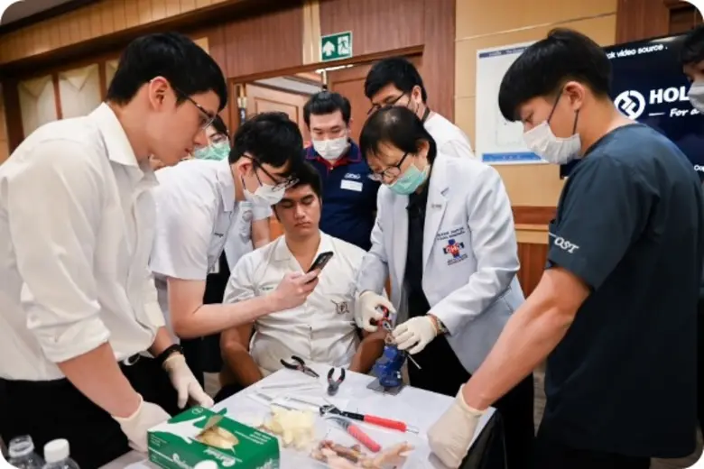 CHG จับมือ ชมรมศัลยแพทย์ทางมือแห่งประเทศไทย จัดบรรยายให้ความรู้ และ Workshop "การยึดตรึงกระดูกมือที่บาดเจ็บ"