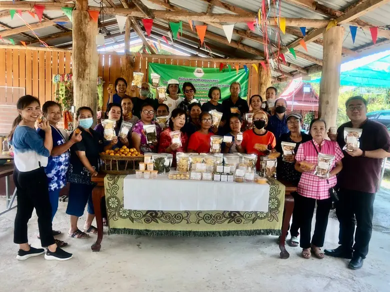 นางสาวเพชรวรรณ นันทะสาร ผู้อำนวยการสำนักง...