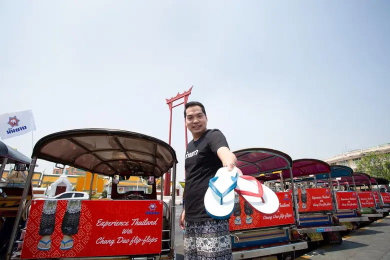 นันยาง ปลื้ม "แตะช้างดาว" ขึ้นแท่น "ซอฟต์ พาวเวอร์" ไอเทมใหม่! ของไทยจัดคาราวานตุ๊กตุ๊กรับนักท่องเที่ยวช่วงสงกรานต์แบบเต็มคาราเบล