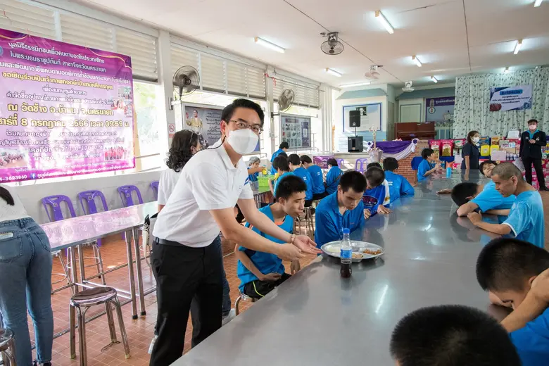 ลลิล พร็อพเพอร์ตี้ และคณะสื่อมวลชน ร่วมมอบทุนส่งเสริมอาชีพแก่ผู้พิการซ้ำซ้อนเพื่อพัฒนาคุณภาพชีวิตอย่างยั่งยืน