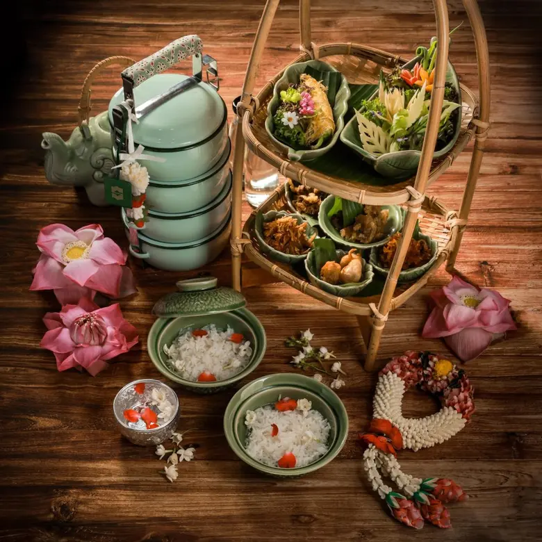 ห้องอาหารไทย ศาลาทิพย์ นำเสนอเมนูพิเศษ "ข...