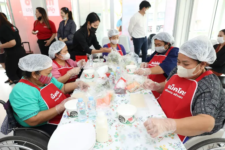 'แม็คโคร' เดินหน้าสู่เป้าหมาย สร้างงานสร้างอาชีพ 4 แสนรายในปี 2573 จับมือ กรมส่งเสริมและพัฒนาคุณภาพชีวิตคนพิการ เปิดโครงการสร้างงานสร้างอาชีพปี 2566