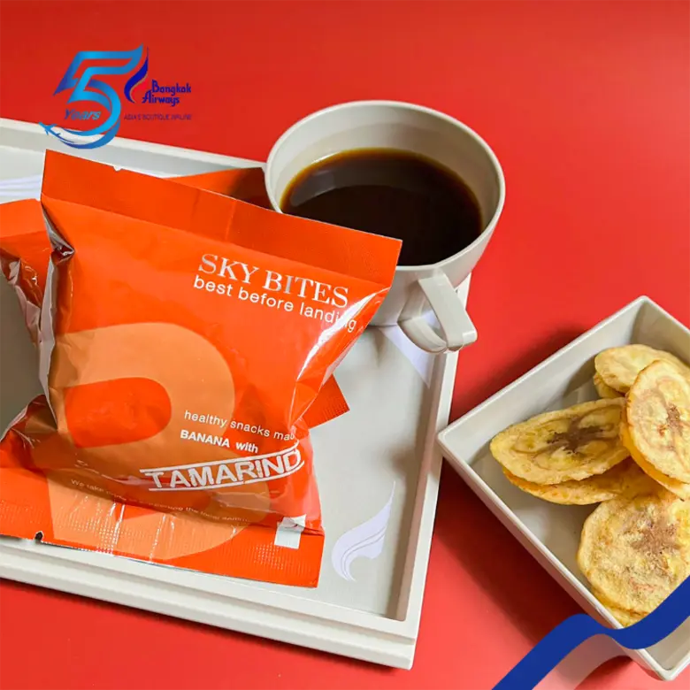 กรอบนอกจี๊ดใน!! บางกอกแอร์เวย์สเสริฟสกายไบท์สเซ็ทใหม่ "กล้วยกรอบไส้มะขาม" ต้อนรับเดือนเมษายน