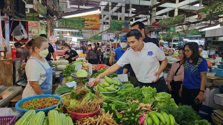 "พาณิชย์"ตรวจตลาด การซื้อขายคึกคัก สินค้ากลุ่มปศุสัตว์ลดต่อเนื่อง ย้ำคุมเข้มช่วงสงกรานต์
