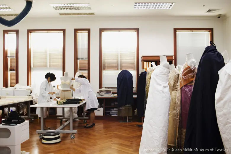 พิพิธภัณฑ์ผ้าในสมเด็จพระนางเจ้าสิริกิติ์ ...