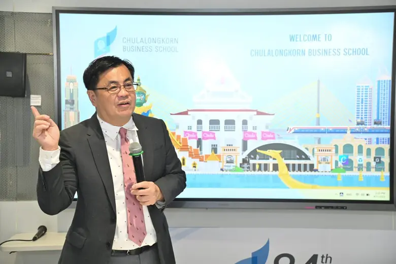 ดร. วงกต วิจักขณ์สังสิทธิ์ รองกรรมการผู้จ...