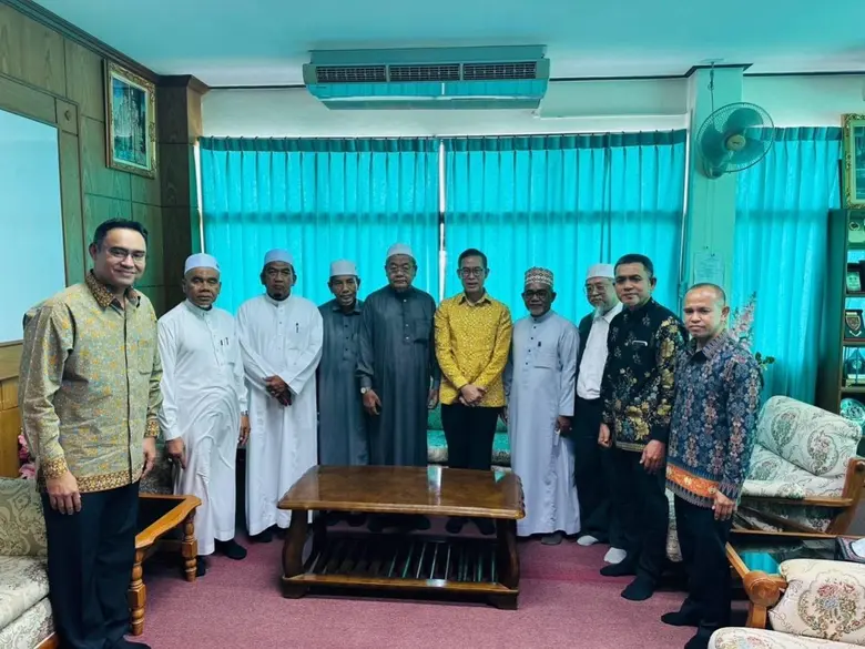 ไอแบงก์ เดินสายใต้ล่างเป็นเจ้าภาพเลี้ยงละ...