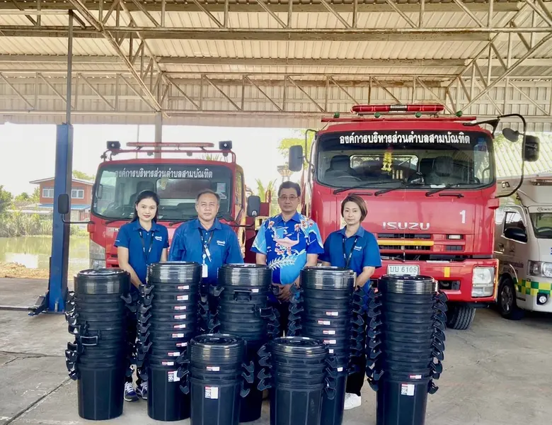 ทวิชชัย วัฒนพิศิษฐ (ที่ 2 จากซ้าย) ผู้จัด...