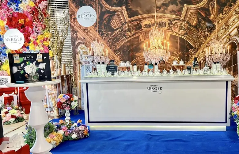 เมซอง แบร์เช่ ปารีส ต้อนรับปีใหม่ไทยด้วยความหอมสดชื่นของดอกไม้ มอบชุดของขวัญออกแบบลายใหม่สุดพิเศษ