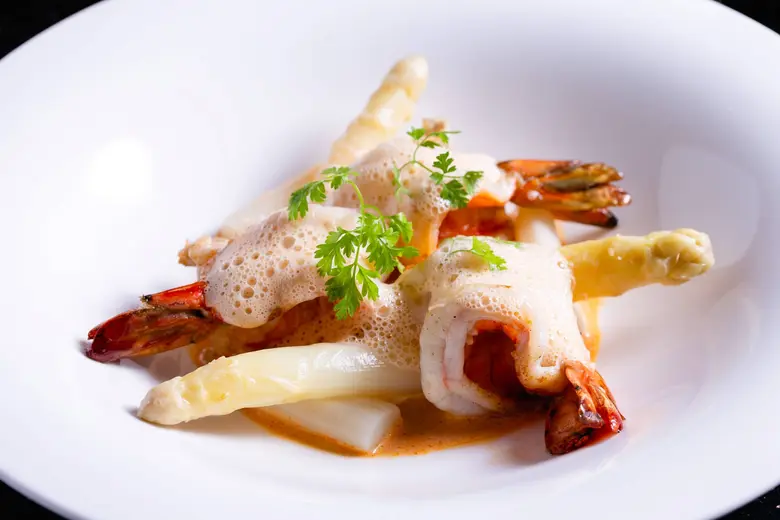 เหล่านักชิมโปรดทราบ เมนูที่เหล่านักชิมตัว...