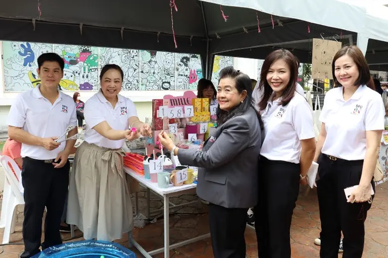 เปิดพื้นที่ปล่อยของ! DEK SBS SPU โชว์สินค้าและผลิตภัณฑ์ มุ่งส่งเสริมการเป็นนักธุรกิจและผู้ประกอบการรุ่นใหม่ ผ่าน SBS Market Fair Play &amp; Learn PLEARN MARKET