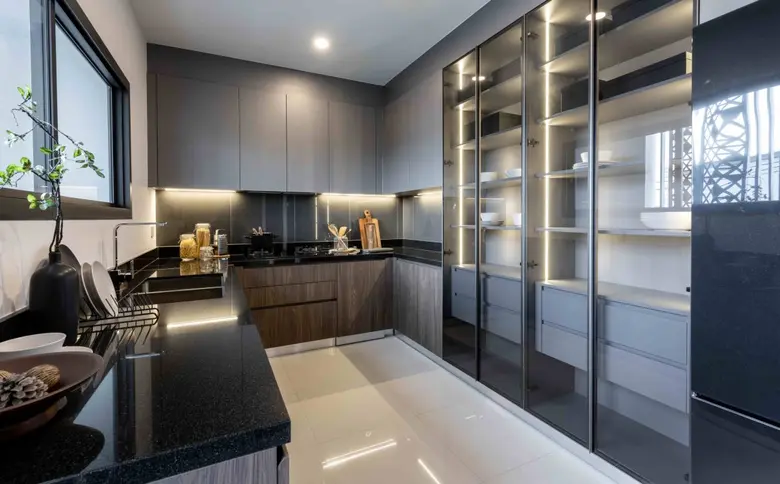 LPN ยกขบวน Home Office หลังพิเศษพร้อมเสิร์ฟ! 'Summer Sale' โครงการ 'MAISON 168 MUANGTHONG' ราคาดี 15 ล้านบาท รับฟรี! ค่าโอน-แอร์-โซล่าเซลล์มูลค่ากว่า 1 ล้านบาท