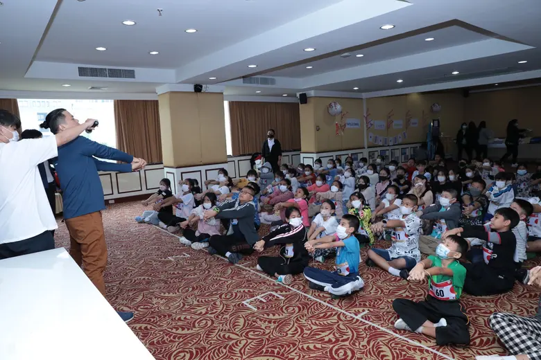 นางสาวศุภร คุ้มวงศ์ รองผู้อำนวยการสำนักกา...