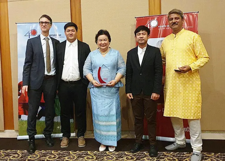 ดร.สุนทรี จรรโลงบุตร ประธานเจ้าหน้าที่บริ...