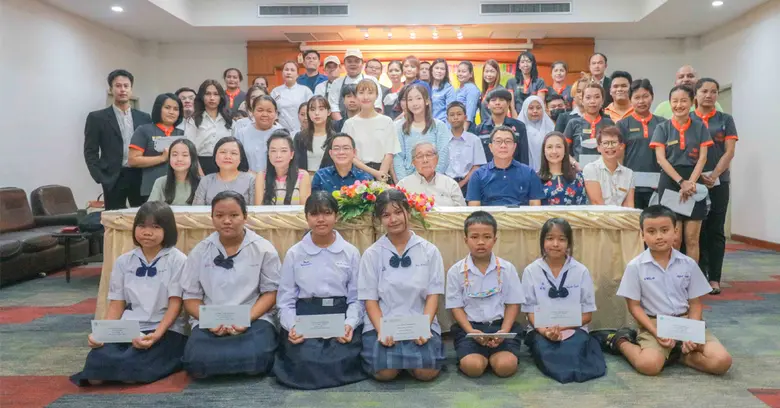 #ผู้ใหญ่ใจดีเมื่อวันที่ 6 พฤษภาคม 2566, น...