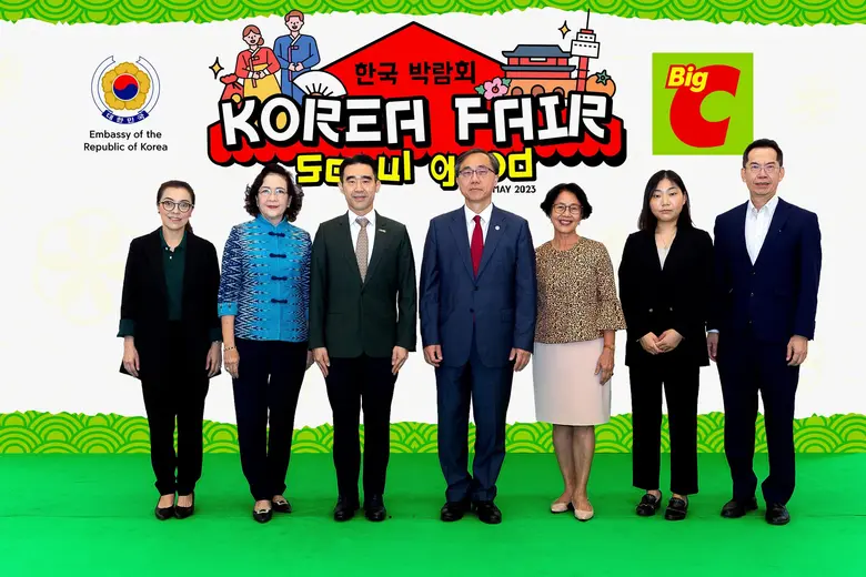 ฯพณฯ มุน ซึง-ฮย็อน (H.E. Mr. Moon Seoung-...