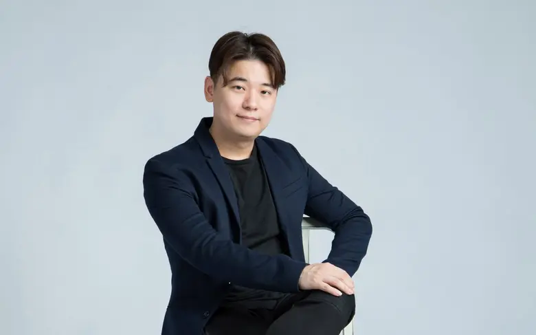 บมจ. เถ้าแก่น้อย ฟู๊ดแอนด์มาร์เก็ตติ้ง หร...