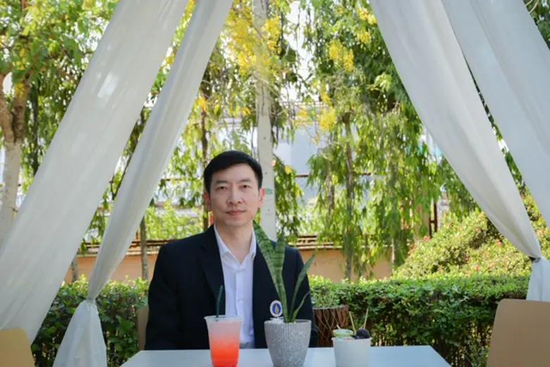 "นะโมตัสสะคาเฟ่" น้ำทองสิกขาลัย วิทยาลัยศ...