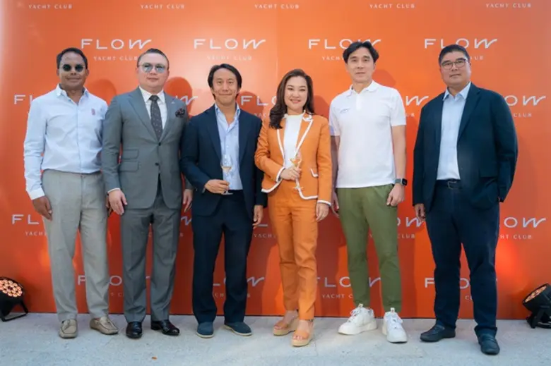 โฟลว์ ยอร์ช คลับ โดยนางนฤมล ยงสกุล ประธาน...