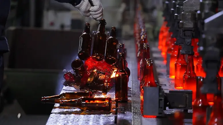 BGC ประกาศผลงาน Q1 ทำยอดขาย 3,814 ล้านบาท พร้อมจ่ายปันผล 0.08 บาทต่อหุ้น ไตรมาส 2 เริ่มรับรู้รายได้จาก 'ไพร์ม แพ็คเกจจิ้ง' มุ่งเน้นบริหารต้นทุนวางเป้าหมายปีนี้เติบโต 10%