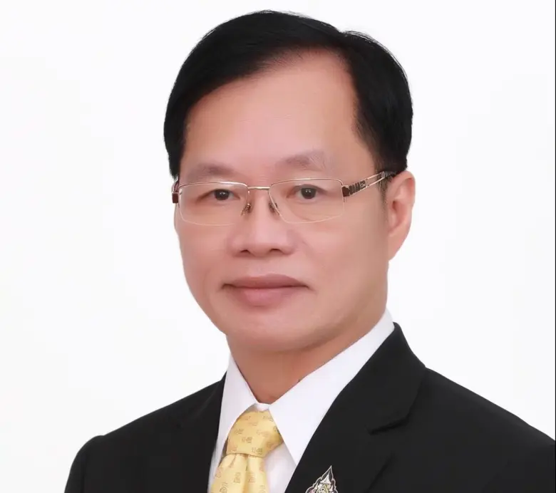 รองศาสตราจารย์อิสสรีย์ หรรษาจรูญโรจน์ ผู้...