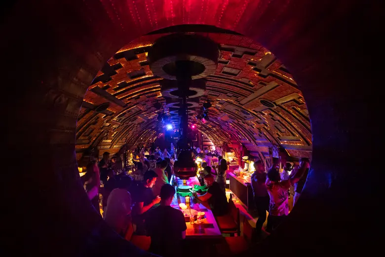 ปาร์ตี้ฉลอง Pride Month สุดมันส์กับ "อ๊อฟ ปองศักดิ์" เปิดจำหน่ายบัตรแล้ววันนี้