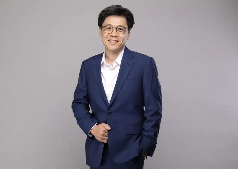 ธีระชัย พงศ์พนางาม บอสใหญ่แห่ง บมจ. สามาร...