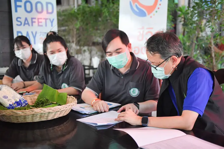 เลขาฯ มกอช. ตรวจติดตามงานโครงการ Q Restaurant