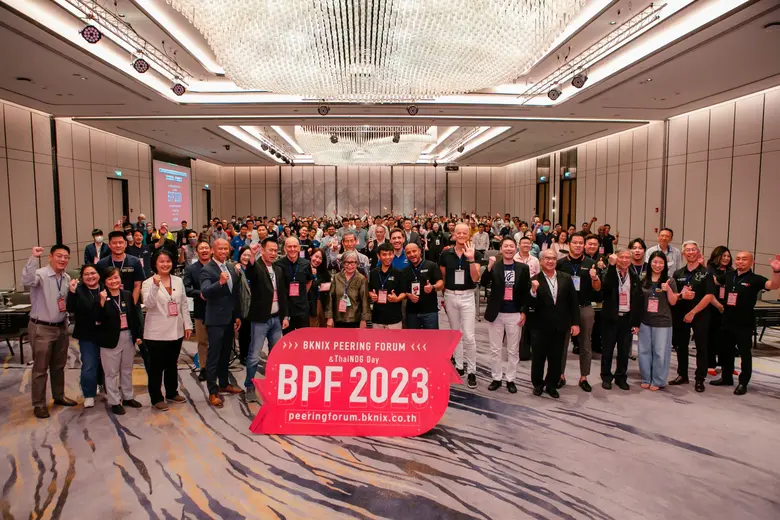 มูลนิธิทีเอชนิค ร่วมกับ บีเคนิกซ์ จัดเวที...