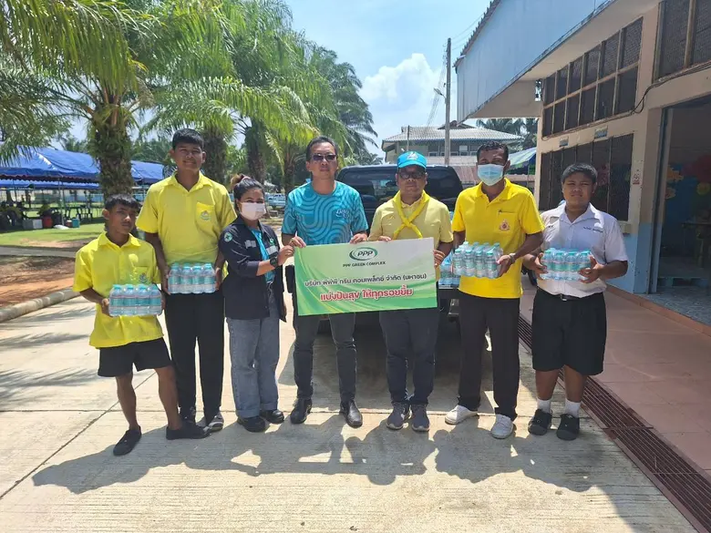 นายวิศรุธ เพ็งสุวรรณ์ ผู้ช่วยผู้จัดการฝ่า...