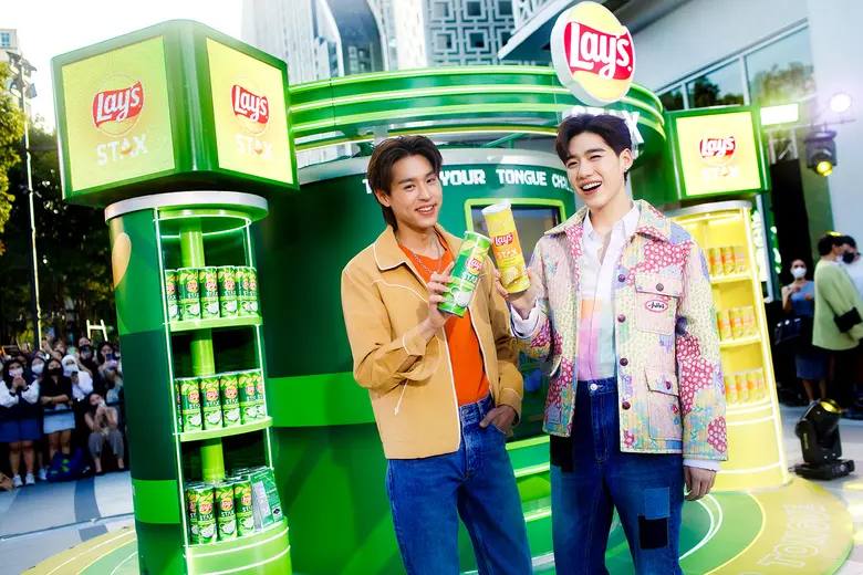 'เลย์ สแตคส์' ชวน "พีพี-บิวกิ้น" ตอกย้ำความอร่อยแบบเรียลไทม์ ส่งท้ายแคมเปญ 'Lay's Stax Trust Your Tongue Challenge'