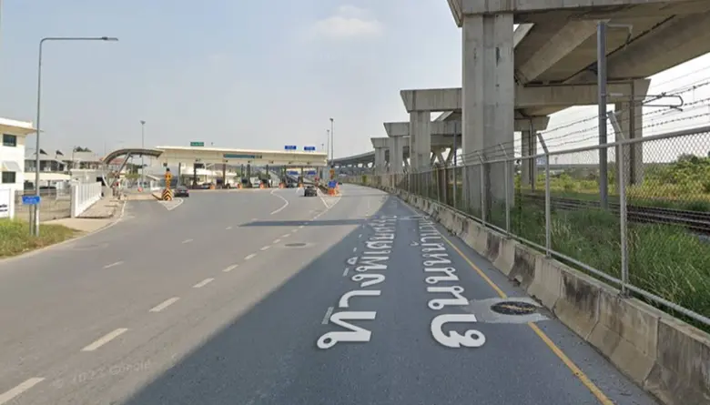 นางชดาวรรณ ป่าไม้ ผู้อำนวยการเขตตลิ่งชัน ...