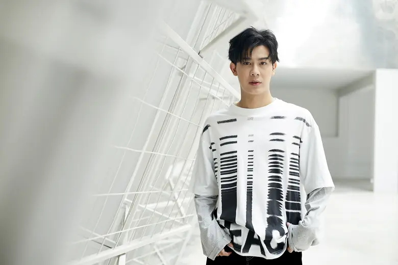 "ต้นน้ำ - เปี่ยมชล" ชวนย้อนวัยหวาน ส่งซิงเกิลเพลงประกอบซีรีส์ "เมื่อไหร่จะเป็น (แฟนกัน)"เอาใจคนแอบรัก