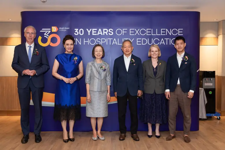 หากย้อนกลับไปปี พ.ศ. 2536 การเปิดตัวของวิ...