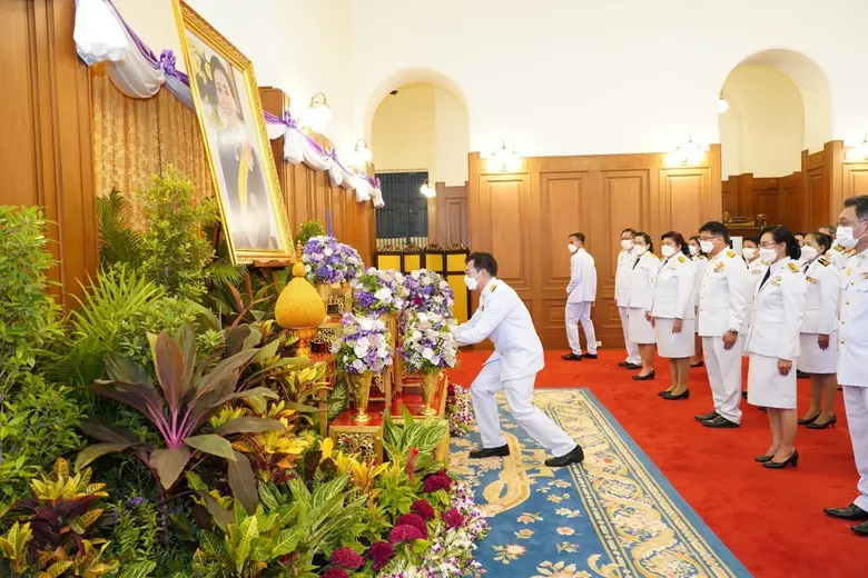 ศาสตราจารย์ศุภชัย ปทุมนากุล รองปลัดกระทรว...