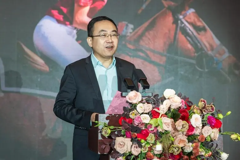 เมื่อวันที่ 5 มิถุนายน รัฐบาลของเขตอู่หลง...