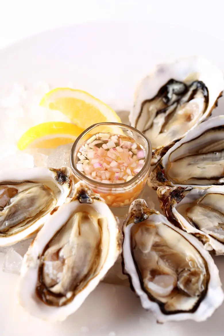 จุดแฮงค์เอ้าท์ของสายชิลกับรูฟท็อปสุดหรูใจกลางกรุงฯ ณ ครู แชมเปญ บาร์