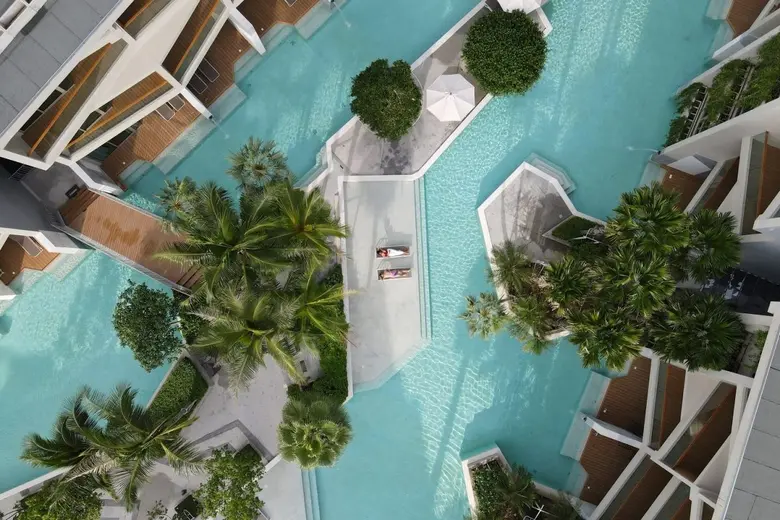 สิทธิพิเศษสำหรับชาวไทยและชาวต่างชาติที่พั...