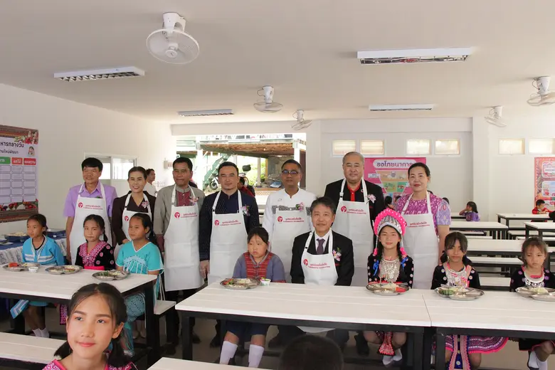 มูลนิธิอายิโนะโมะโต๊ะ ส่งมอบอาคารโรงอาหารอายิโนะโมะโต๊ะ โรงเรียนบ้านใหม่พัฒนา จังหวัดลำปาง