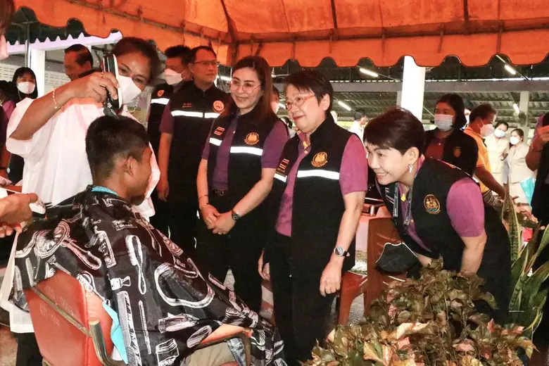 รมว.สุชาติ มอบกรมพัฒนาฝีมือแรงงาน เร่งพัฒนาแรงงานอิสระยุค 4.0