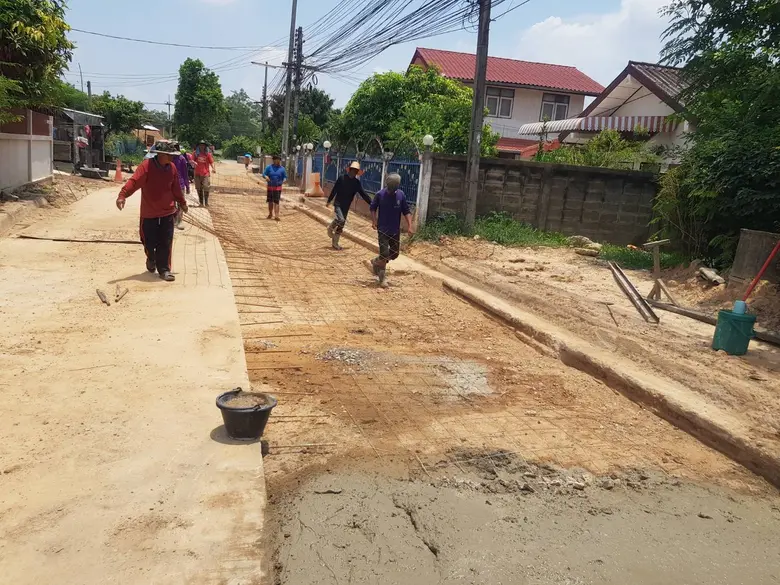 กรมโยธาธิการและผังเมือง แจงสาเหตุ "โครงการก่อสร้างระบบระบายน้ำหลักเพื่อบรรเทาปัญหาน้ำท่วมพื้นที่ชุมชนเมืองกาฬสินธุ์ จังหวัดกาฬสินธุ์ ก่อสร้างล่าช้า พร้อมสั่งการเพิ่มคนงานเร่งแก้ไขความเดือดร้อนของประชาชน"