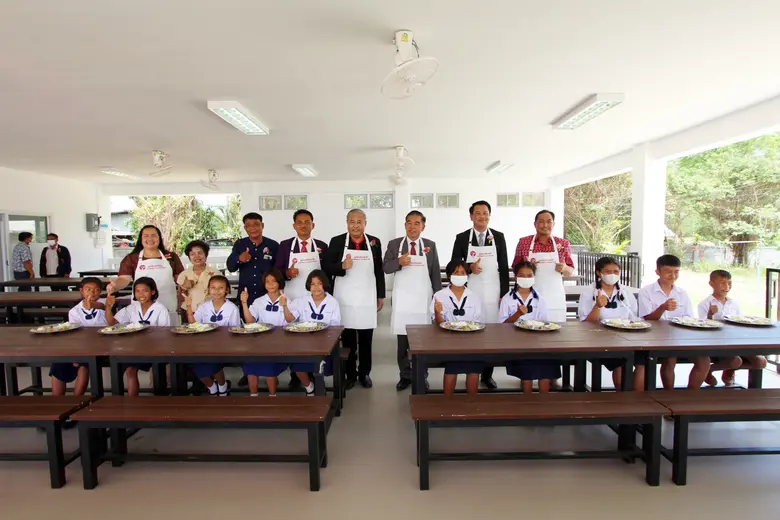 มูลนิธิอายิโนะโมะโต๊ะ ส่งมอบอาคารโรงอาหารอายิโนะโมะโต๊ะ ให้แก่ โรงเรียนบ้านวังตาท้าว จังหวัดชัยภูมิ