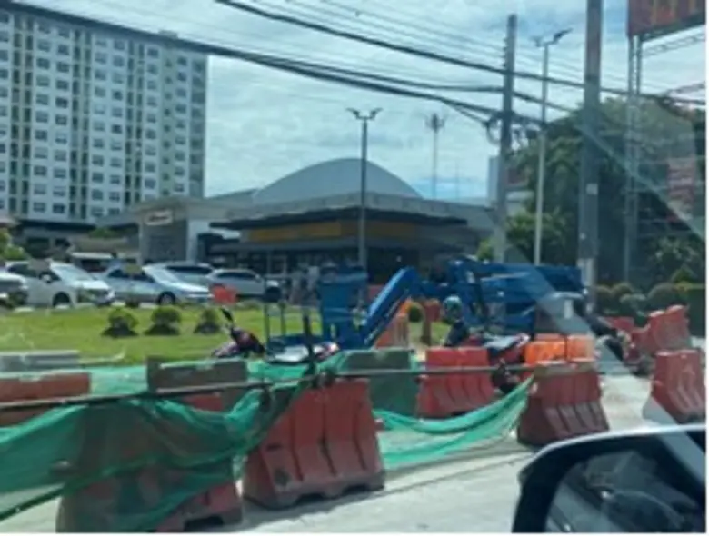 นายสุราษฎร์ เจริญชัยสกุล ผู้อำนวยการสำนัก...