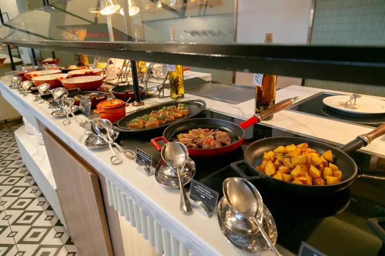 มาอร่อยแบบฟินยกก๊วน พลาดไม่ได้กับมื้ออาหา...