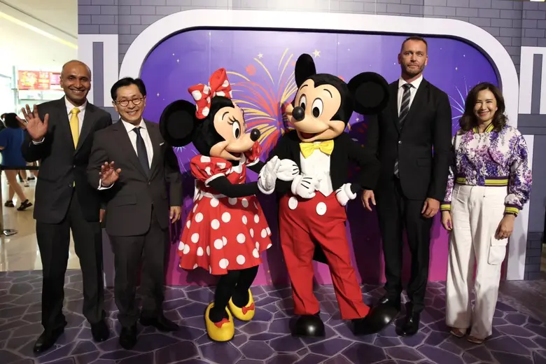 เหล่าเซเลบสาวกเลโก้ ร่วมฉลองดิสนีย์ 100 ปี พร้อมสัมผัสความสนุกแบบเกินพิกัด ตั้งแต่วันนี้ ถึง 3 ก.ค. 2566 ณ สยามพารากอน