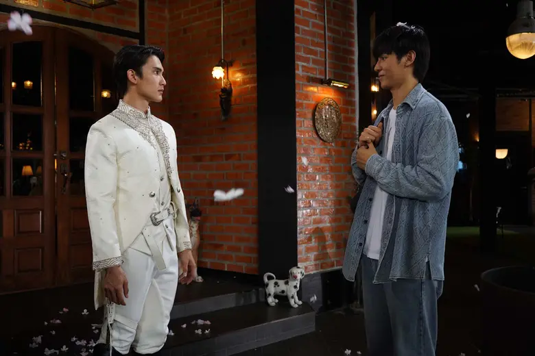 เรื่องราวของ อชิต์ (เฟริสท์ ฉลองรัฐ นอบสำ...