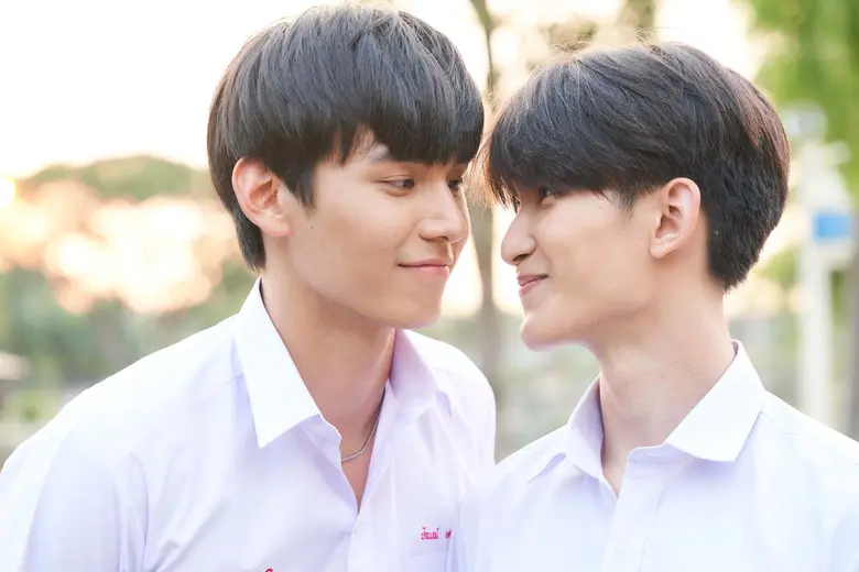 ส่องความหวาน "จา พชร - เฟริสท์ ฉลองรัฐ" พี่พระเอกกับเด็กหมาในกอง เสนอเป็นตอนแรกคืนนี้ 3 กรกฏาคมนี้ ทางช่อง 3 กด 33