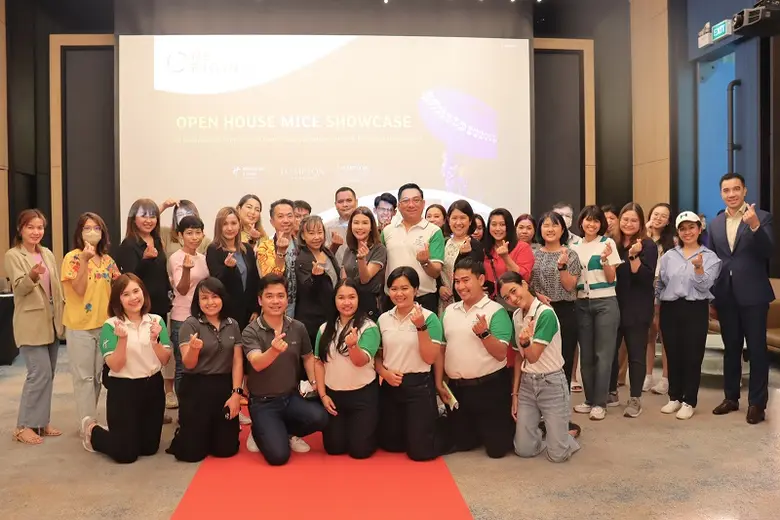 โรงแรมฮอลิเดย์ อินน์ แอนด์ สวีทส์ ศรีราชา...