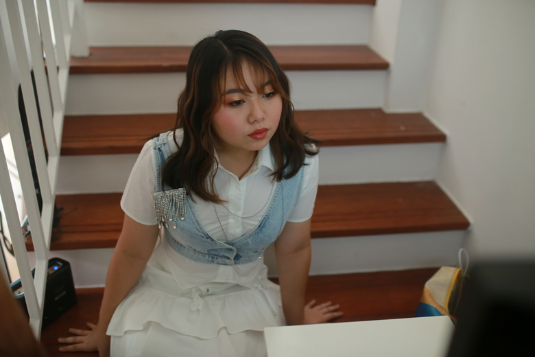 พู่กัน กันฏ์ระพี" ตั้งใจเกินร้อย เตรียมปล่อยเพลงใหม่ "เหมือนว่าเธอยังอยู่ตรงนี้ (Still Here)" บทเพลงซึ้งกินใจ พร้อมถ่ายทำ MV ที่เต็มไปด้วยความหมาย