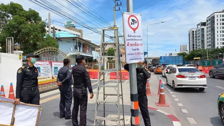 กทม.หมุนเวียนตั้งจุดตรวจจับปรับผู้ฝ่าฝืนขับขี่รถจักรยานยนต์บนทางเท้า